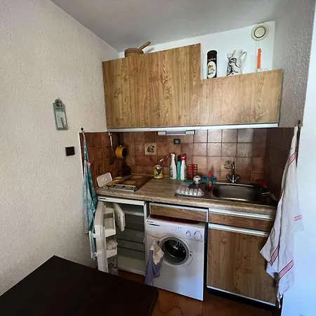 Fregate - Mignon T2 Dans Un Domaine Arboree A Proximite De La Mae-0474 *
